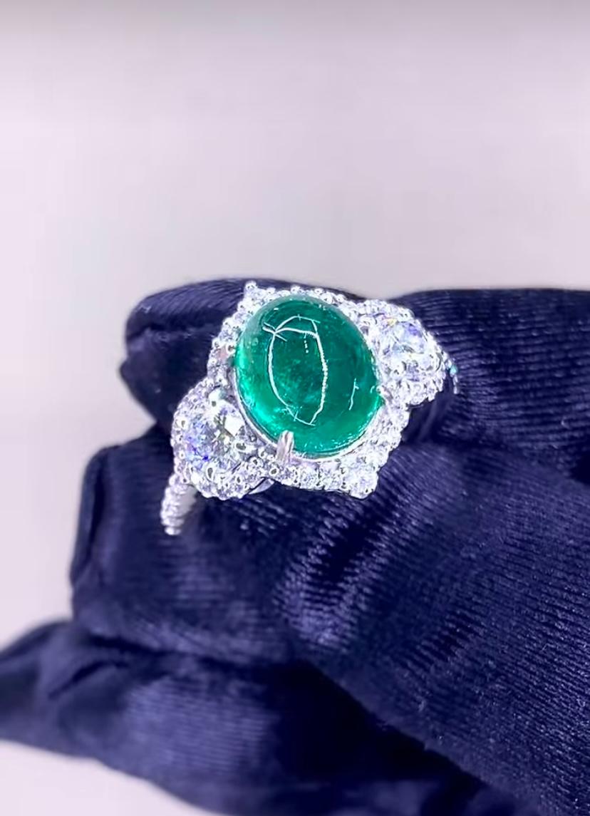 Cabochon AIG Certified 4.00 Carat Zambian Emerald GIA  Diamonds 18K Gold Ring For Sale