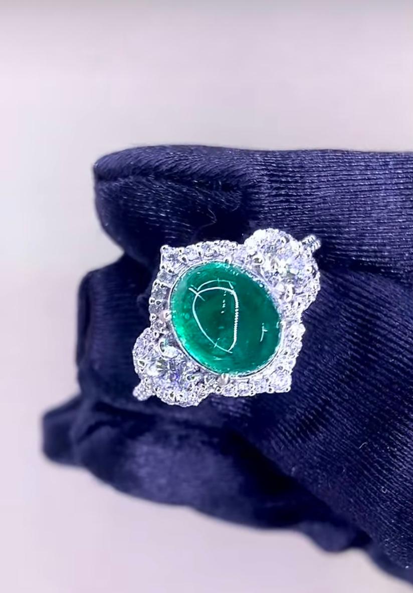 AIG Certified 4.00 Carat Zambian Emerald GIA  Diamonds 18K Gold Ring For Sale 1