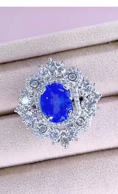 Bague en or 18 carats avec saphir de Ceylan certifié AIG de 4,00 carats et diamants de 2,40 carats