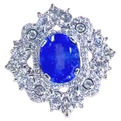 AIG Certified 4.00 Carats Ceylon Sapphire 2.40 Ct Diamonds 18K Gold Ring