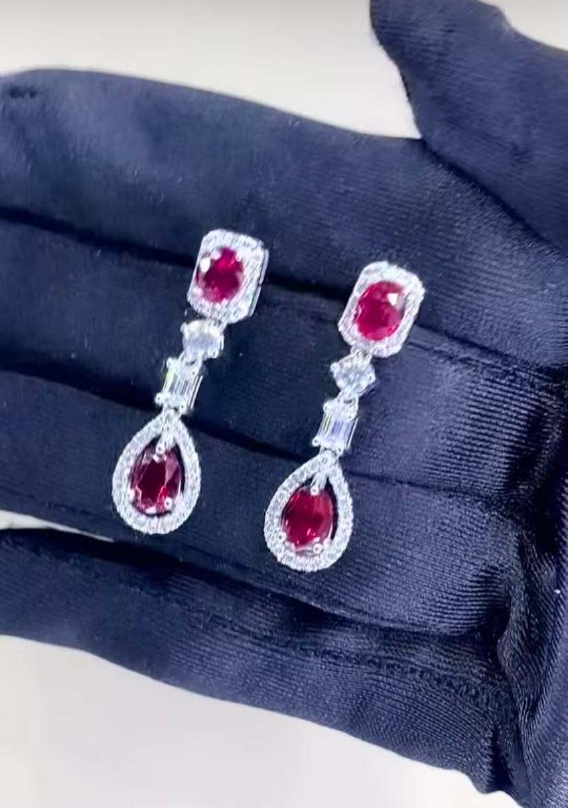 Women's AIG Certified 4.00 Ct Siamese Rubies Diamonds 18K Gold Earrings For Sale