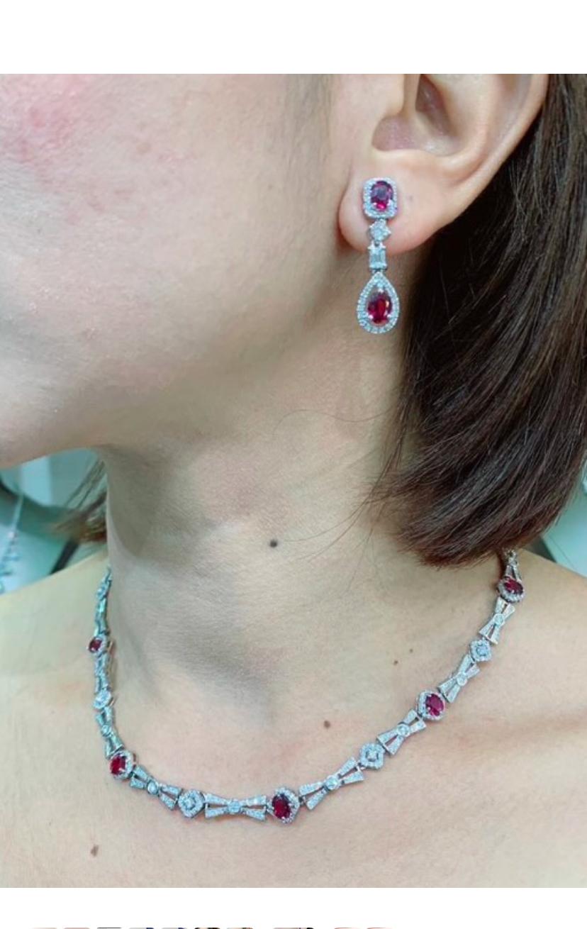 AIG Certified 4.00 Ct Siamese Rubies Diamonds 18K Gold Earrings For Sale 2