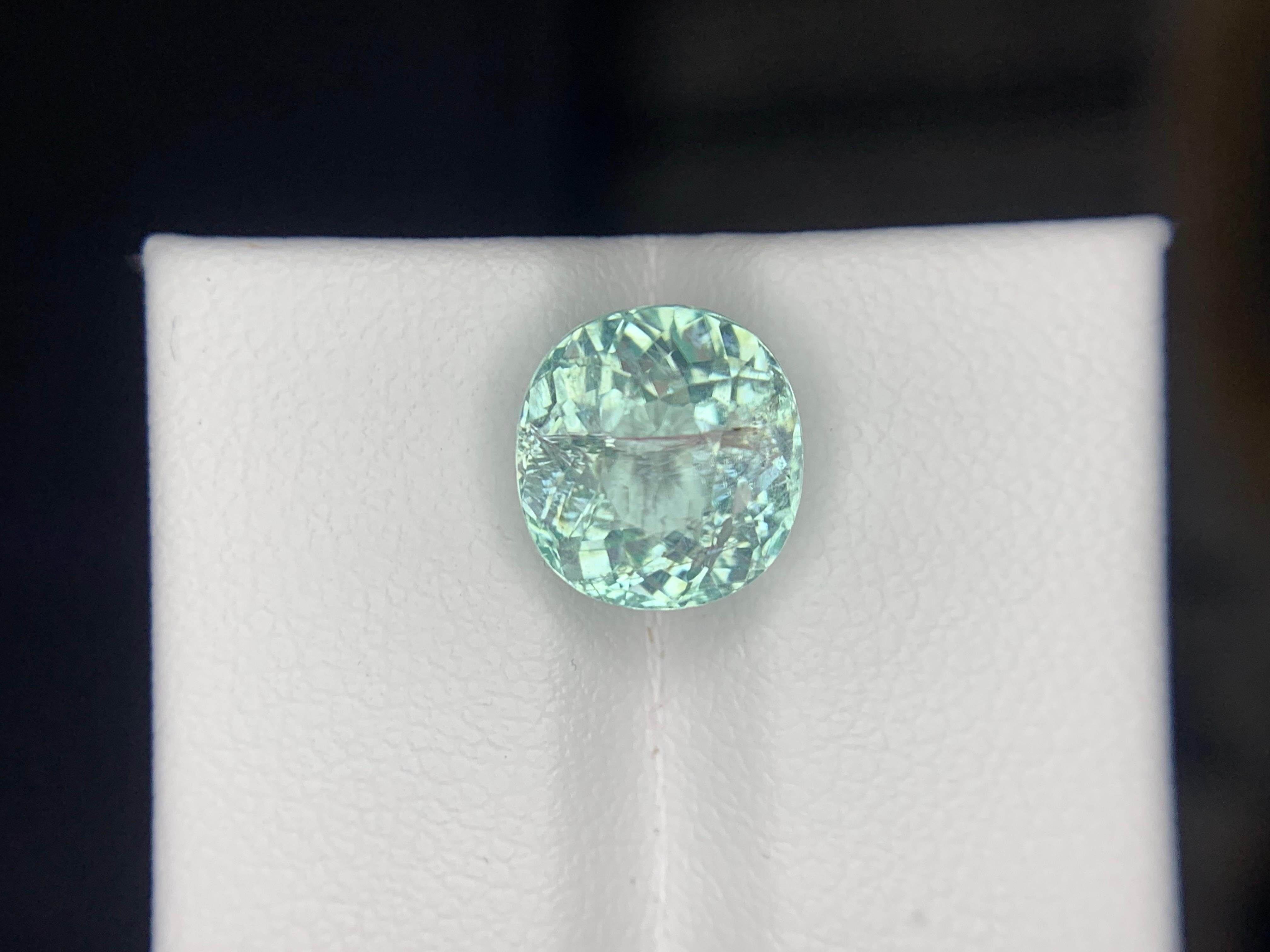 AIG Certified 4.03 Carat Natural Loose Paraiba Tourmaline Cushion Shape Gemstone (pierre précieuse en forme de coussin) en vente 4