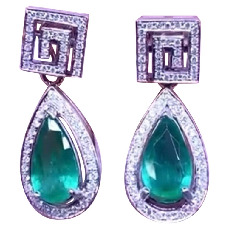 AIG Certified 4.07 Carats ZambianEmeralds Diamonds 1.37 Gold Earrings For Sale