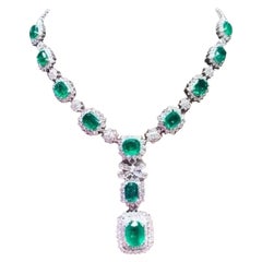 Collier en or 18 carats avec émeraudes de Zambie certifiées AIG de 41,00 carats et diamants de 14,00 carats