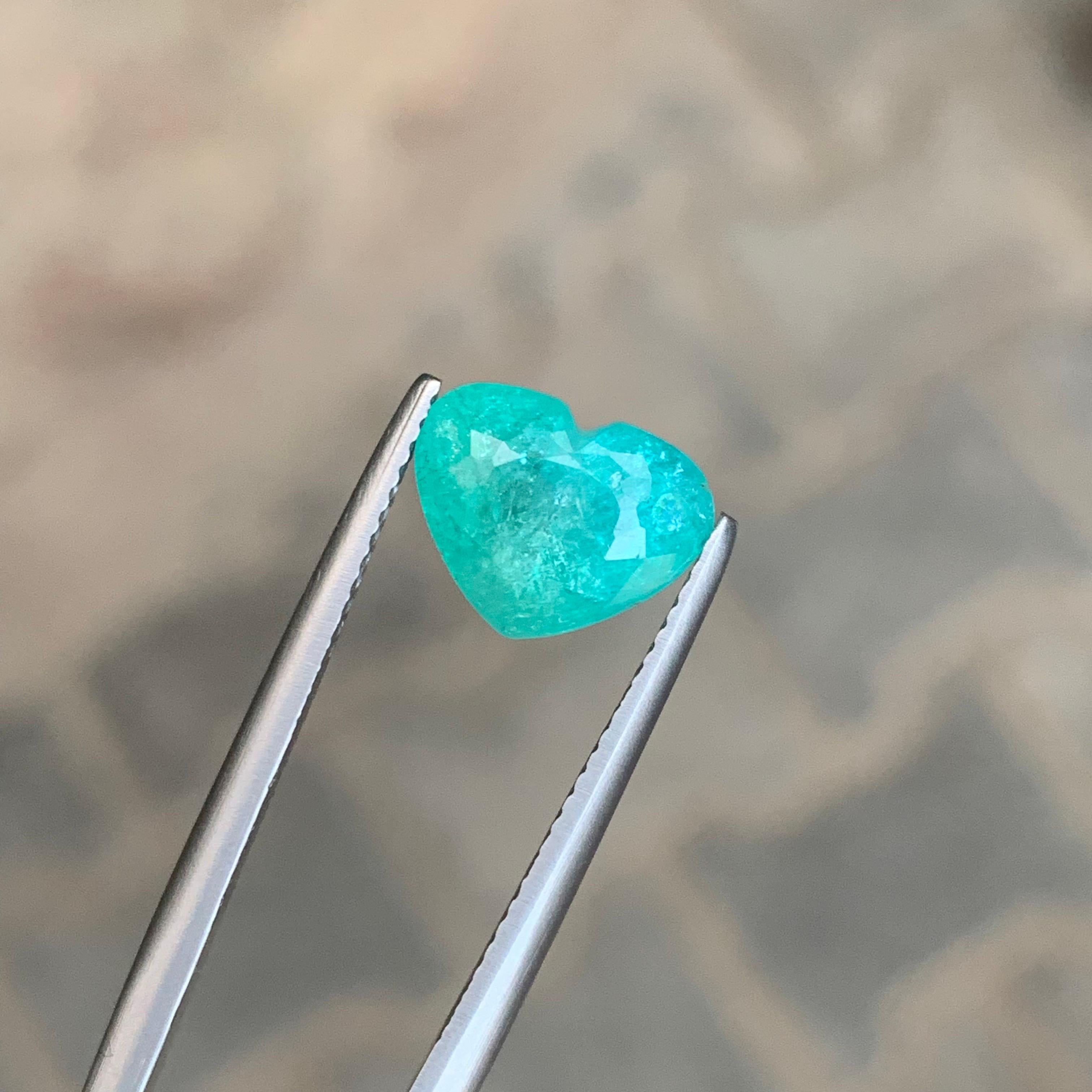 Gema natural suelta de turmalina paraiba en forma de corazón de 4,14 quilates certificada por AIG en venta 4