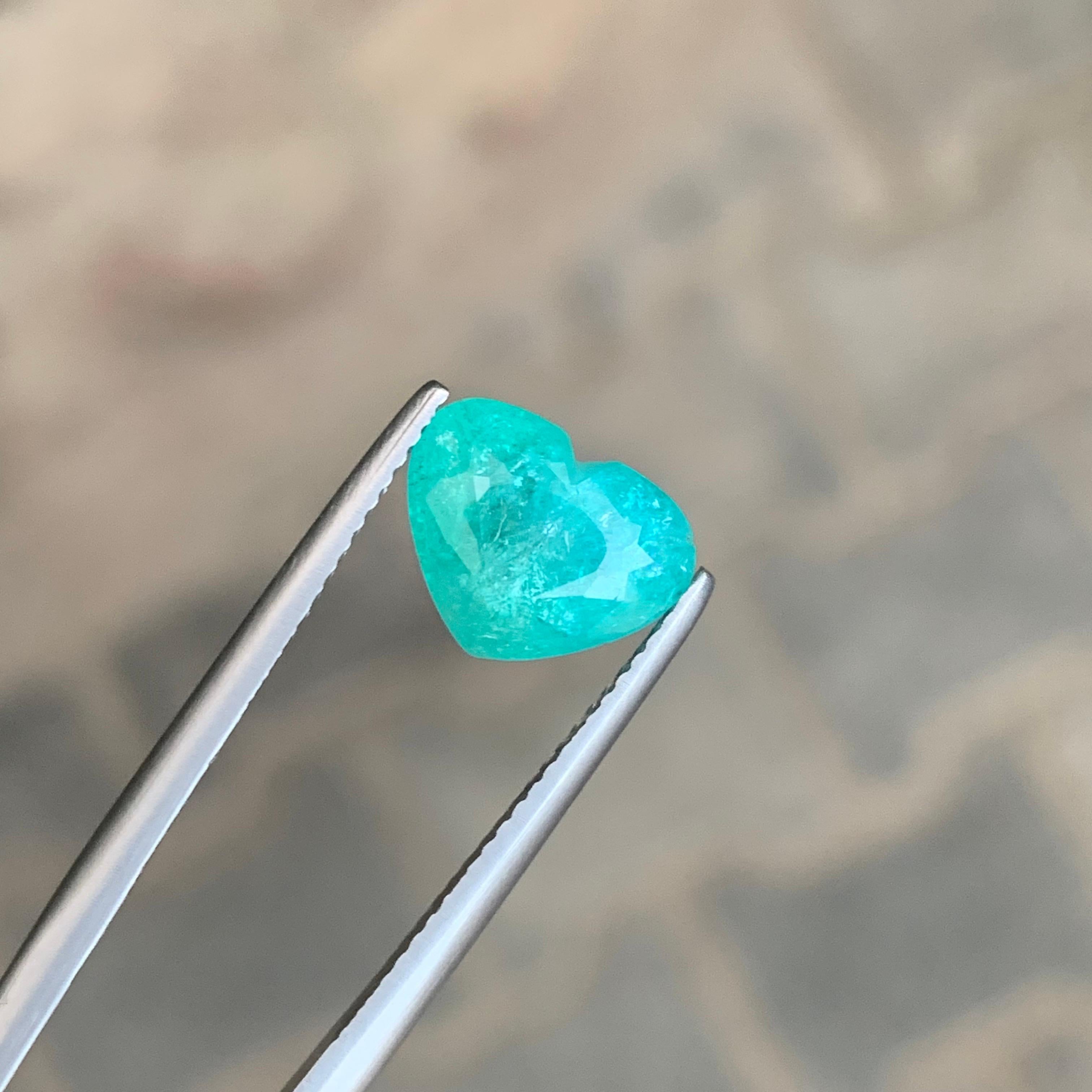 Femenino o masculino Gema natural suelta de turmalina paraiba en forma de corazón de 4,14 quilates certificada por AIG en venta