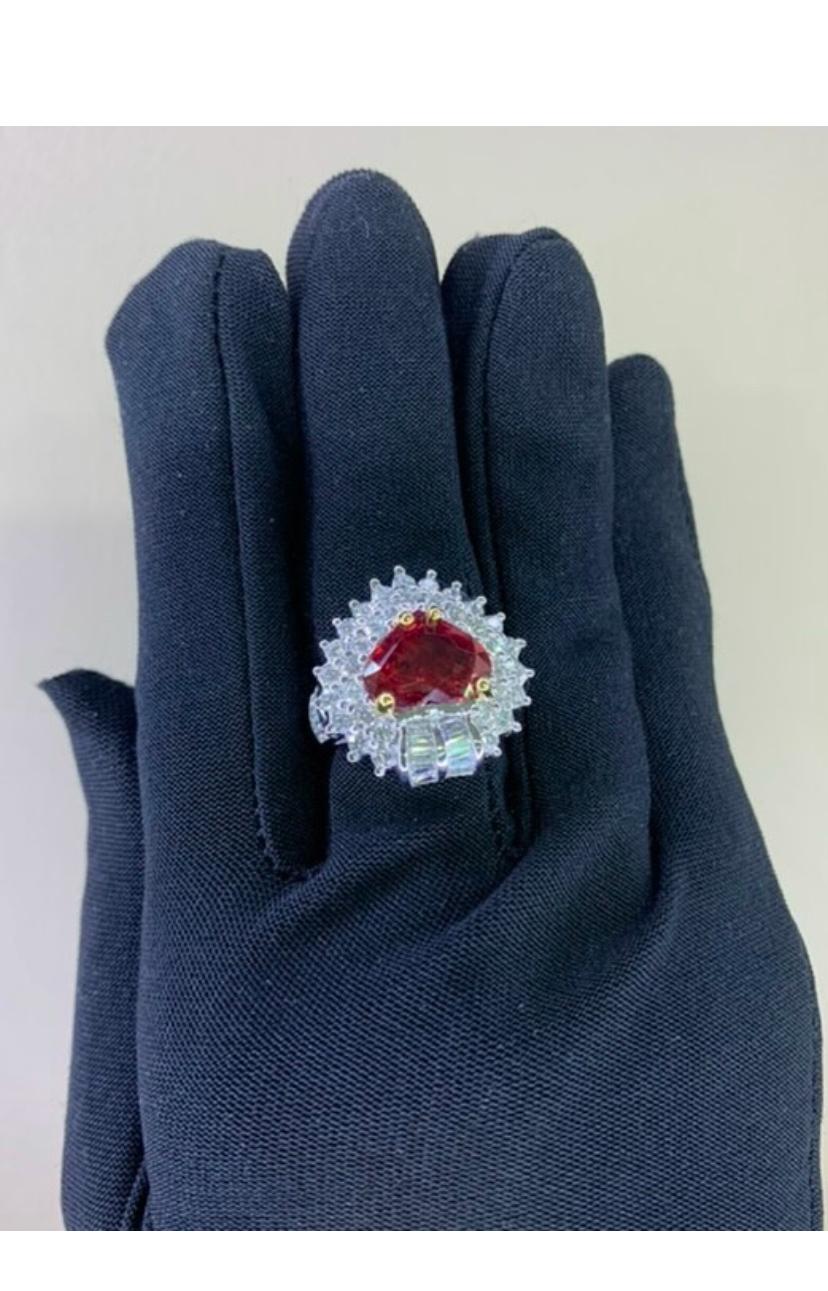 AIG Certified 4.20 Carat  Natural Ruby 1.90 Carat Diamonds 18K Gold Ring For Sale 5
