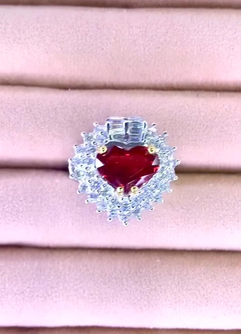 AIG Certified 4.20 Carat  Natural Ruby 1.90 Carat Diamonds 18K Gold Ring For Sale 6