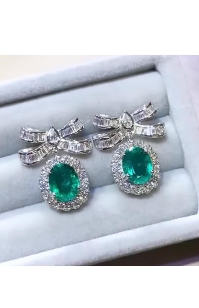 Women's AIG Certified 4.30 Carats Zambian Emeralds  2.20 Ct Diamonds 18K Gold Earrings  For Sale