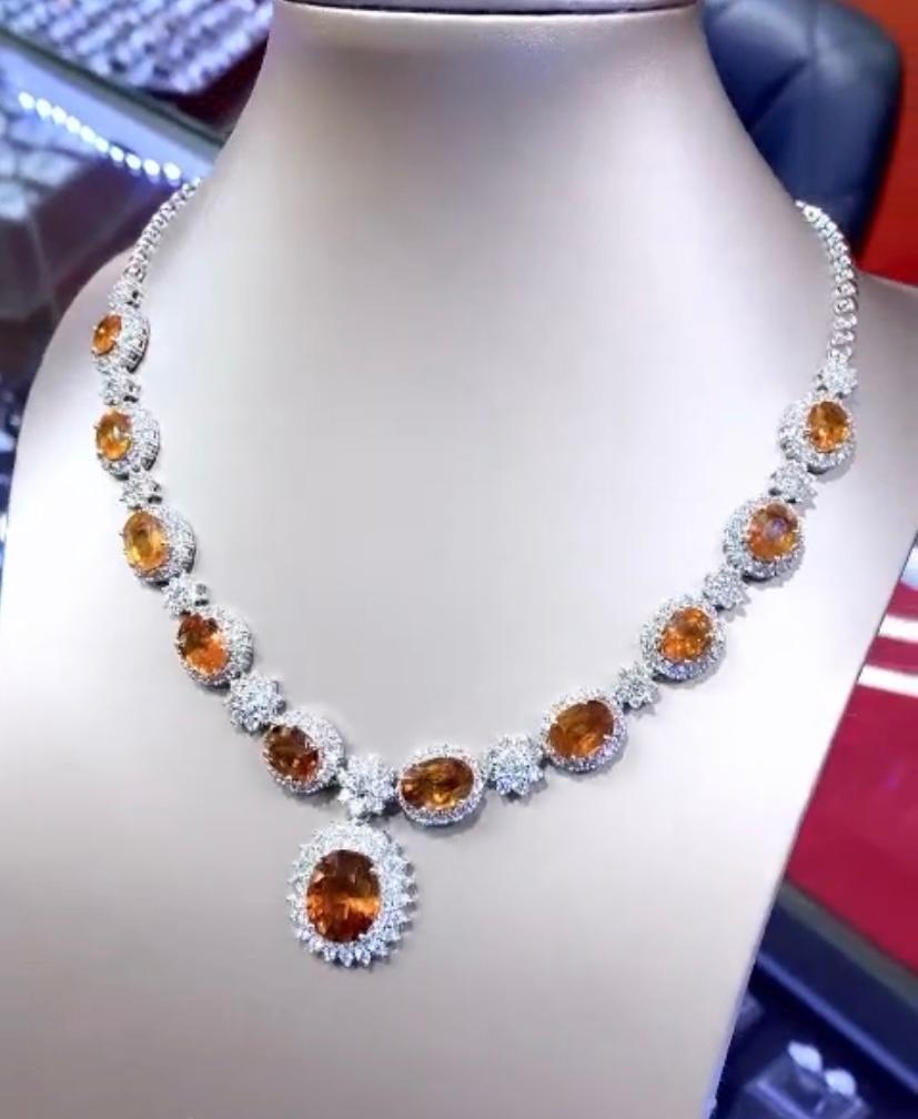 AIG Certified 43.00 Carats Orange Sapphires  12.00 Ct Diamonds 18k Gold Necklace In New Condition For Sale In Massafra, IT