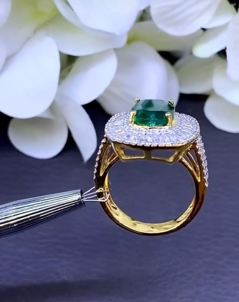 Anillo de oro de 18 quilates con certificado AIG de 4,40 quilates de diamantes naturales y 2,35 quilates de diamantes en Nuevo estado para la venta en Massafra, IT