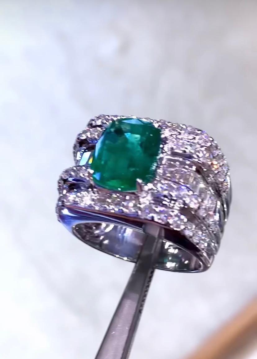 Oval Cut AIG Certified 4.50 Carat Zambian Emerald  2.30 Ct Diamonds 18k Gold Ring For Sale