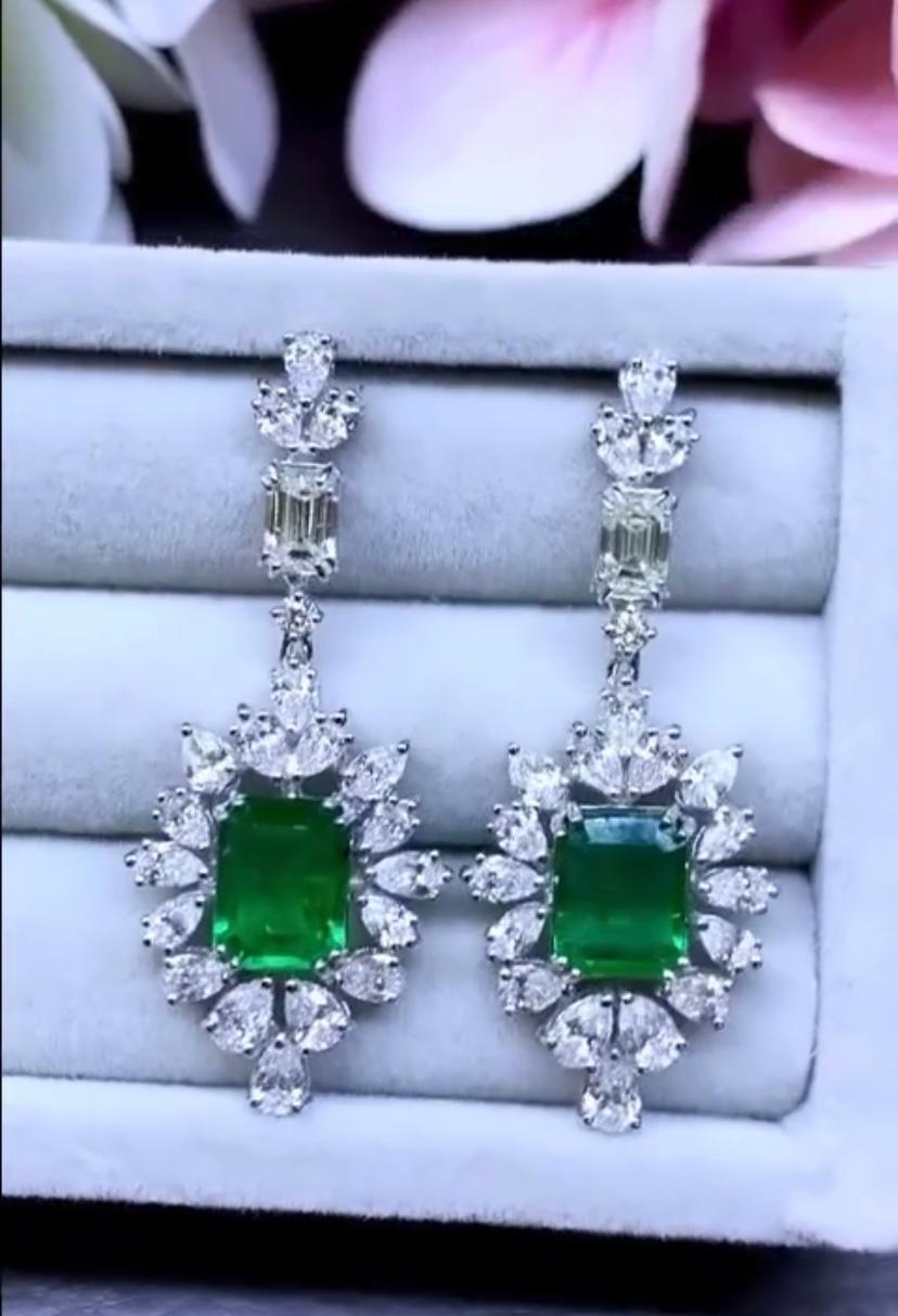 AIG Certified 4.50 Carats Diamonds. 3.64 Ct Zambian Emeralds 18K Gold Earrings  For Sale 1