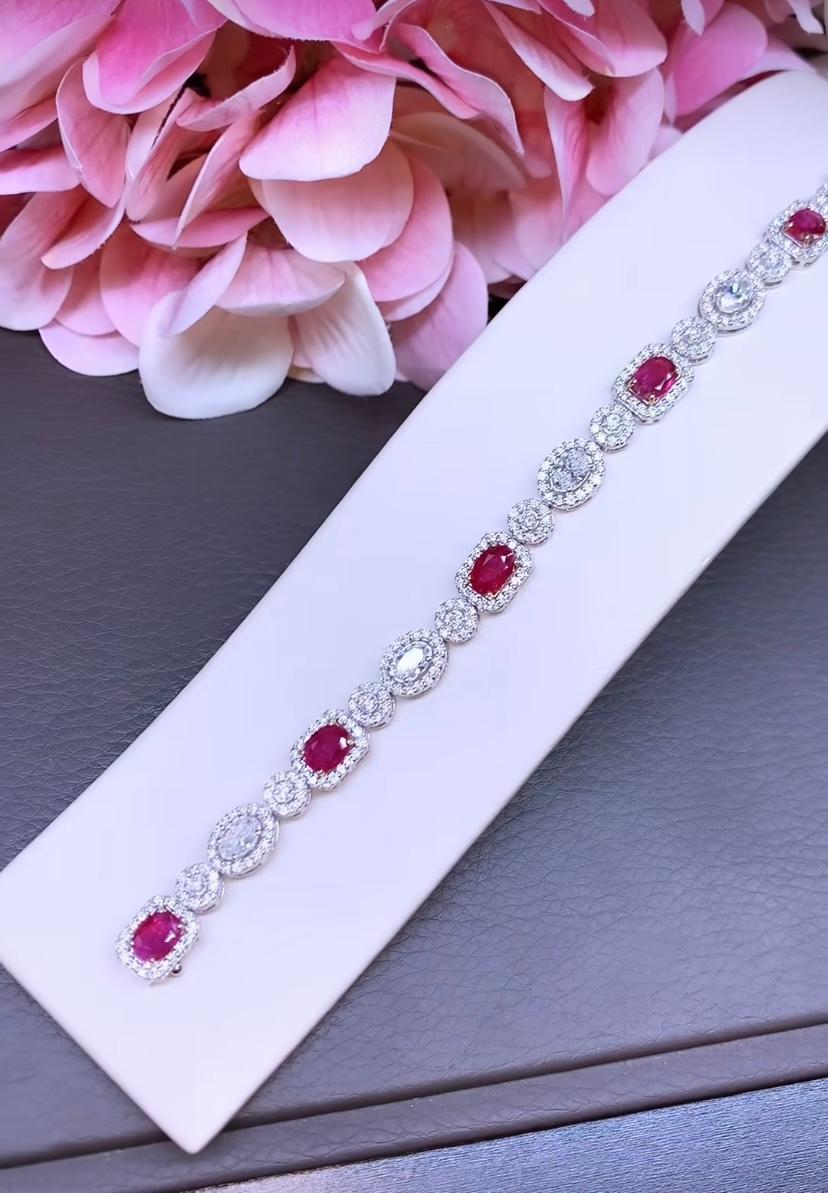 Oval Cut AIG Certified 4.55 Ct Untreated Mozambique Rubies   6.08 Ct Diamonds Bracelet  For Sale