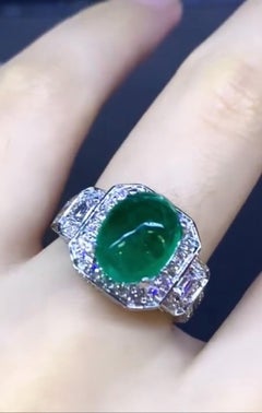 AIG Certified 4.70 Carat Zambia Emerald  1.10 Ct Diamonds 18K Gold Art Deco Ring