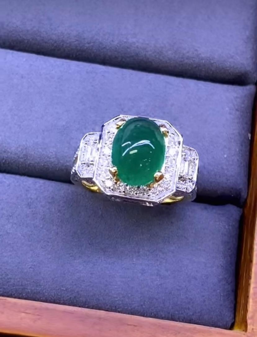 AIG-zertifizierter 4.70 Karat sambischer Smaragd  Diamanten 18K Gold Ring (Art déco) im Angebot