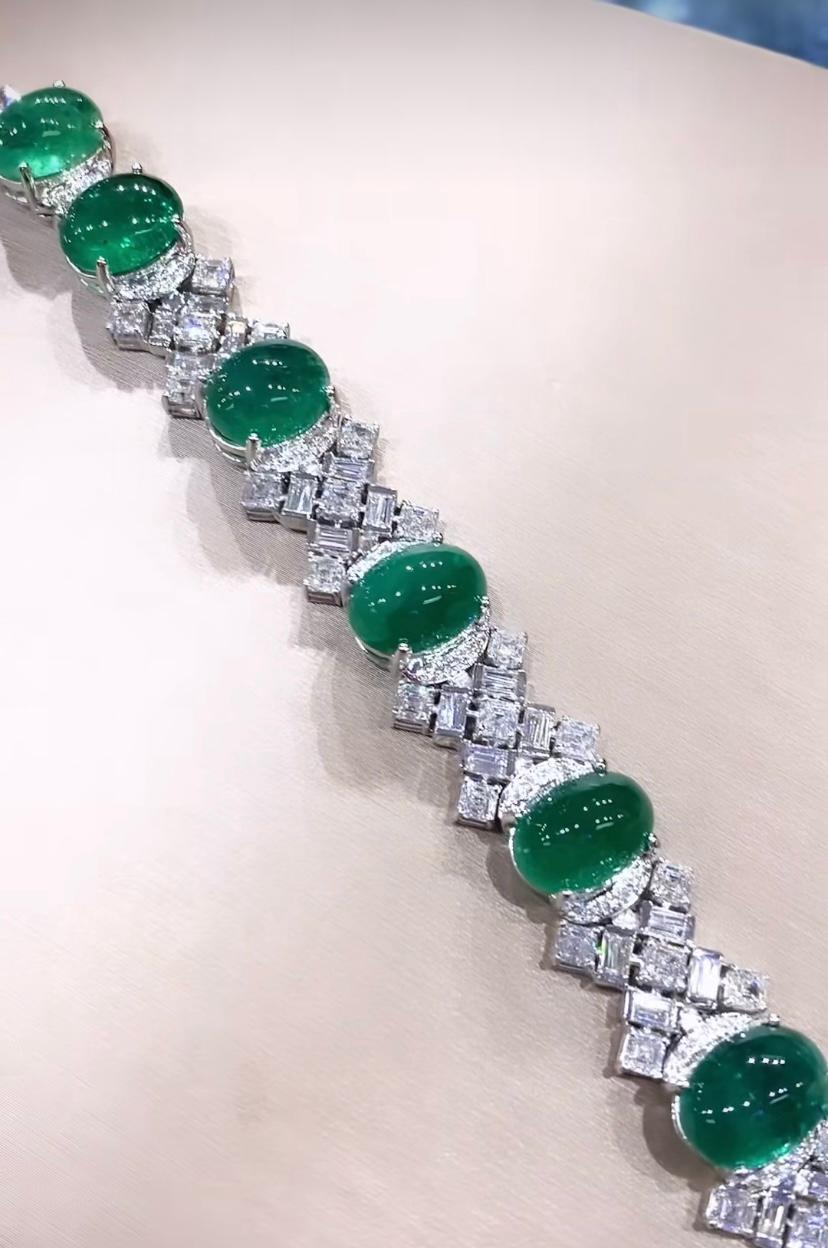 Women's or Men's AIG Certified 49.90 Carats Zambian Emeralds  7.80 Ct Diamonds 18K Gold Bracelet For Sale