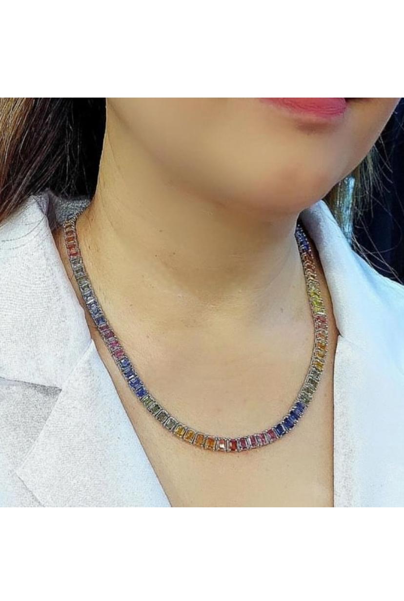 AIG Certified 50.00 Carat Ceylon Rainbow Sapphires  18K Gold Necklace  For Sale 2