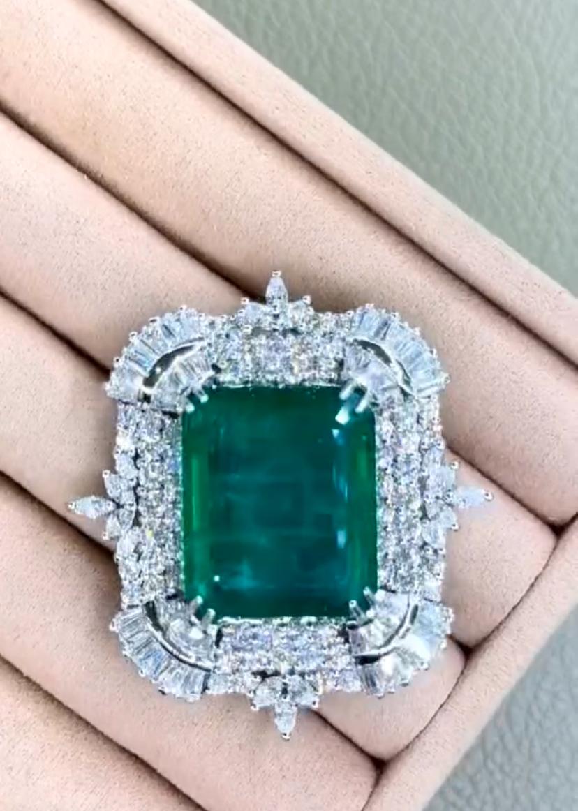 Mixed Cut AIG Certified 50.00 Carat Zambian Emerald 8.80 Ct Diamonds Gold Pendant/Brooch For Sale