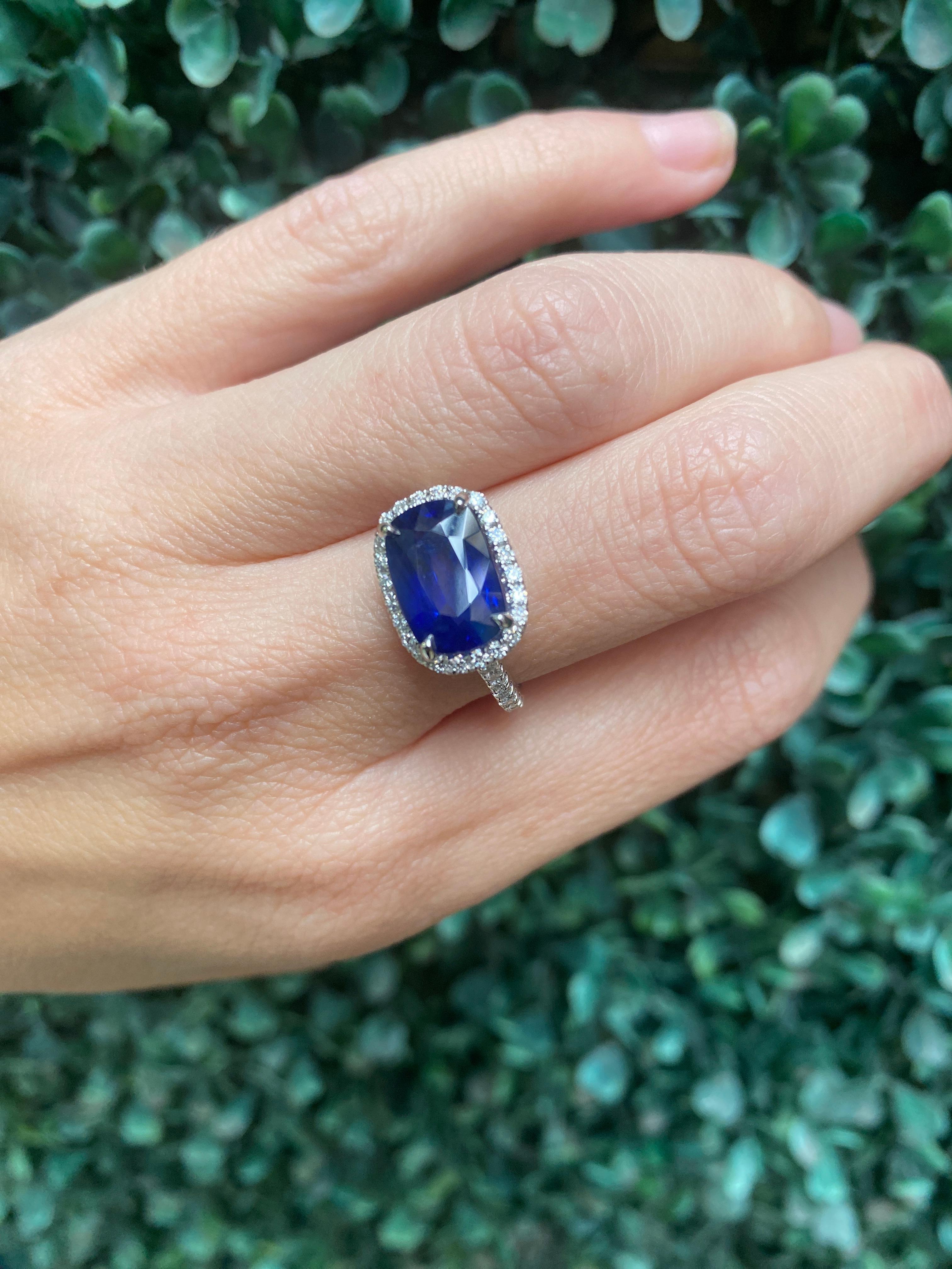 AIG Certified 5.03 Carat Cushion Cut Sri Lankan Royal Blue Sapphire Ring For Sale 12