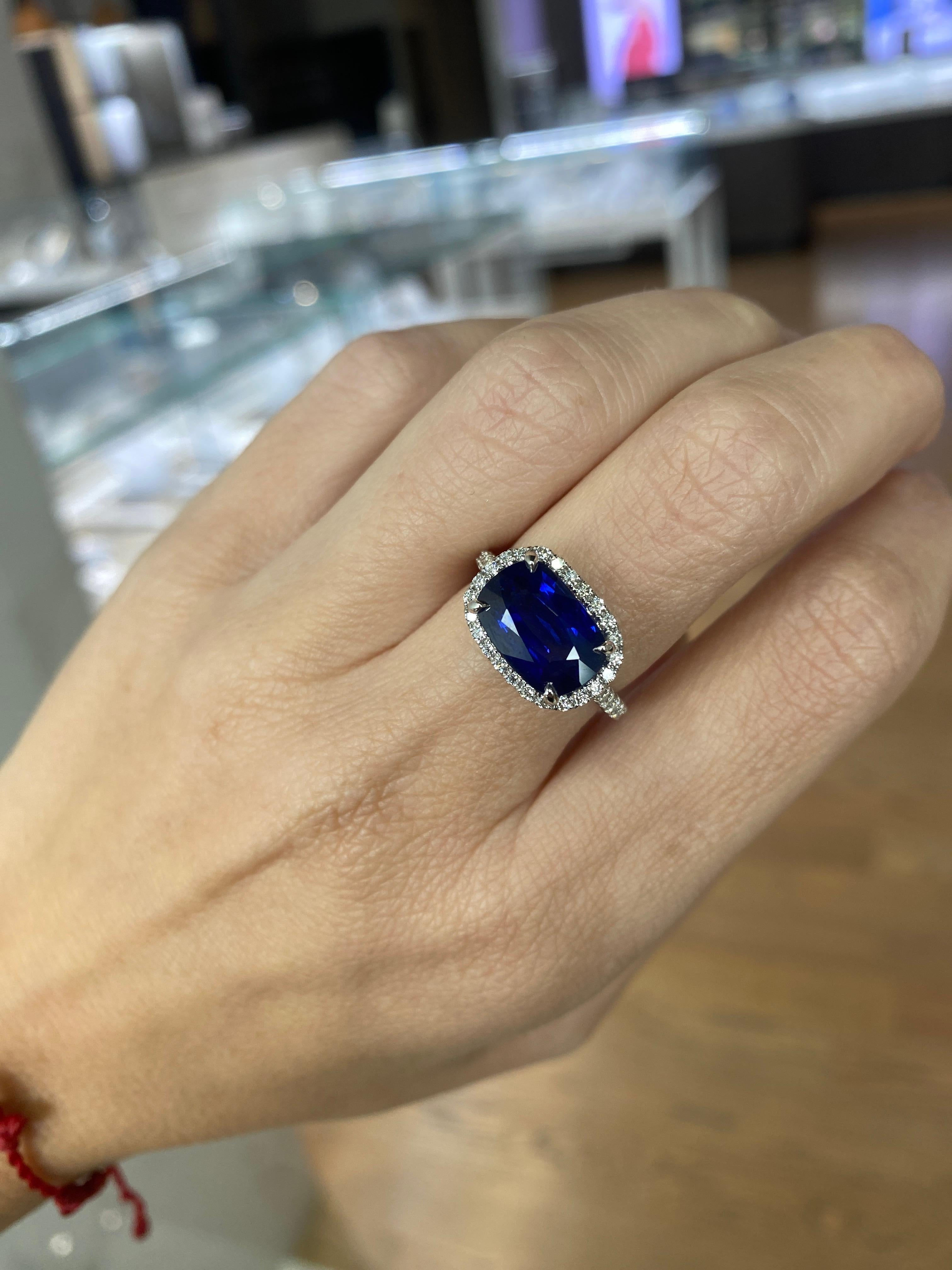 AIG Certified 5.03 Carat Cushion Cut Sri Lankan Royal Blue Sapphire Ring For Sale 1