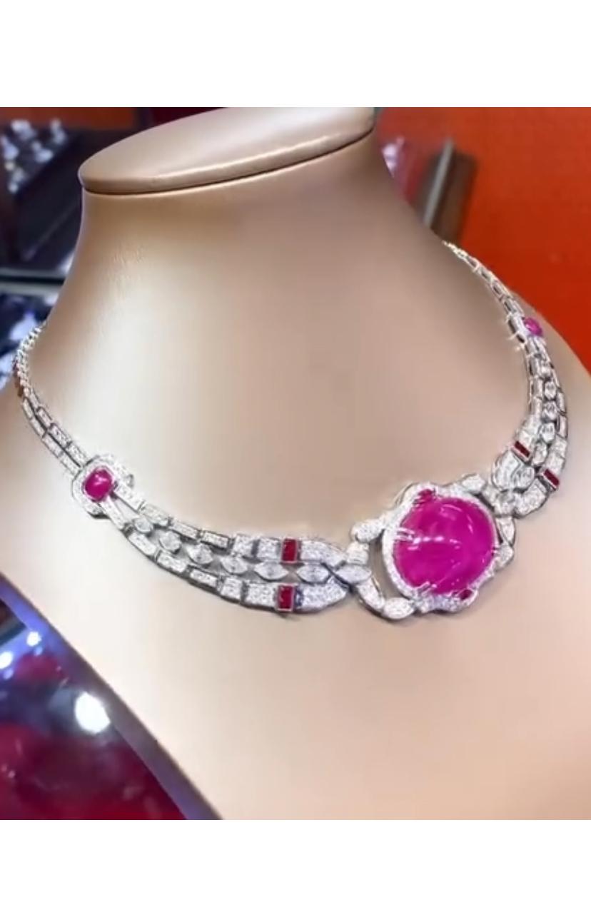 AIG Certified 51.00 Ct Burma Ruby  7.70 Ct Diamonds 18K Gold Necklace In New Condition For Sale In Massafra, IT