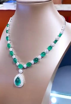 Handcrafted 18K Gold Necklace with Zambian Emeralds & Diamonds