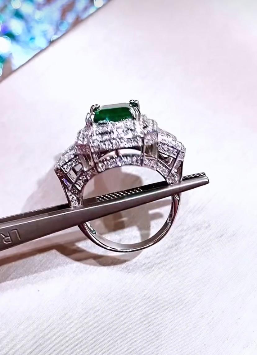 Women's or Men's AIG Certified 5.40 Carat Zambian Emerald  1.70 Ct Diamonds 18K Gold Ring  For Sale