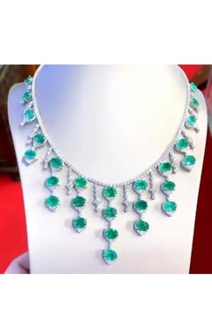 AIG Certified 54.00 Carat Zambian Emeralds  14.00 Ct Diamonds 18K Gold Necklace