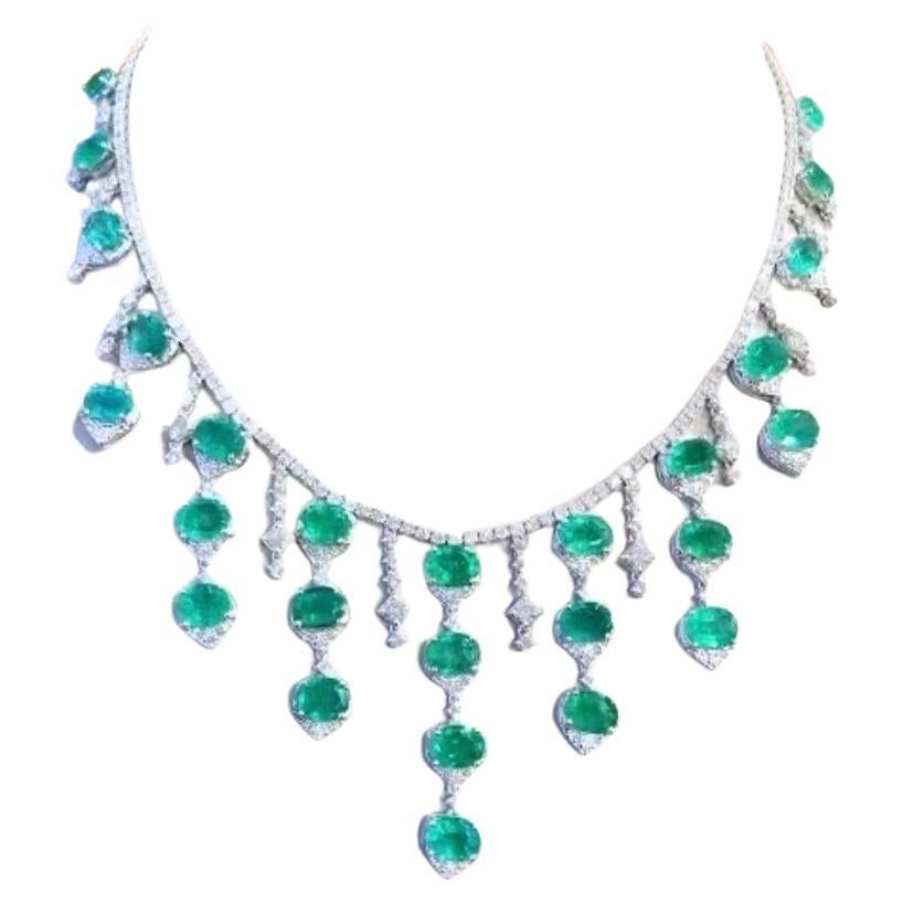 AIG Certified 54.00 Carat Zambian Emeralds  14.00 Ct Diamonds 18K Gold Necklace For Sale
