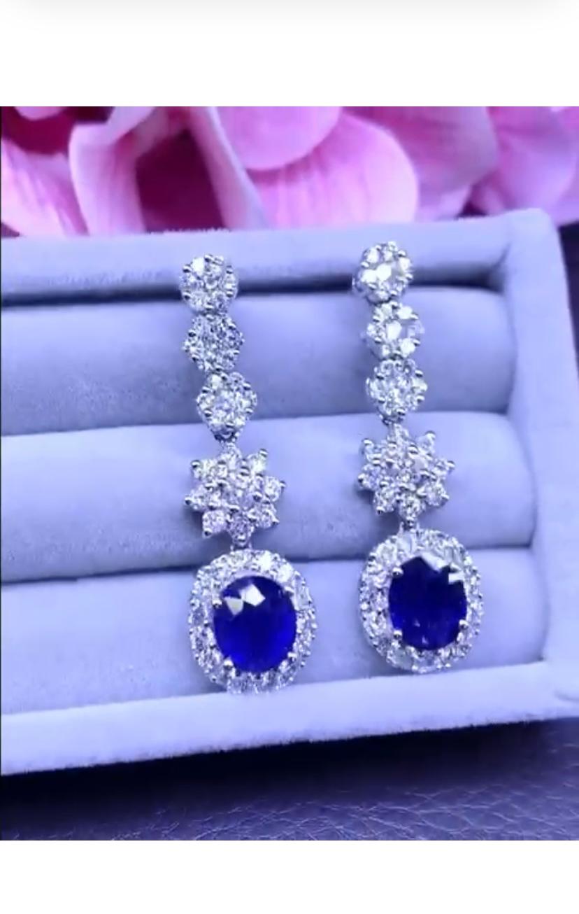 Oval Cut AIG Certified 5.53 Carats Ceylon Sapphire  3.12 Carats Diamonds 18K Gold Earring For Sale