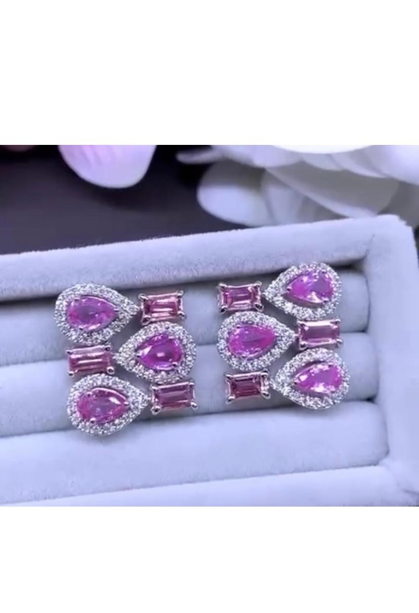 Women's AIG Certified 5.55 Ct Pink Ceylon Sapphires Diamonds 1.05 18k Gold  Earrings  For Sale