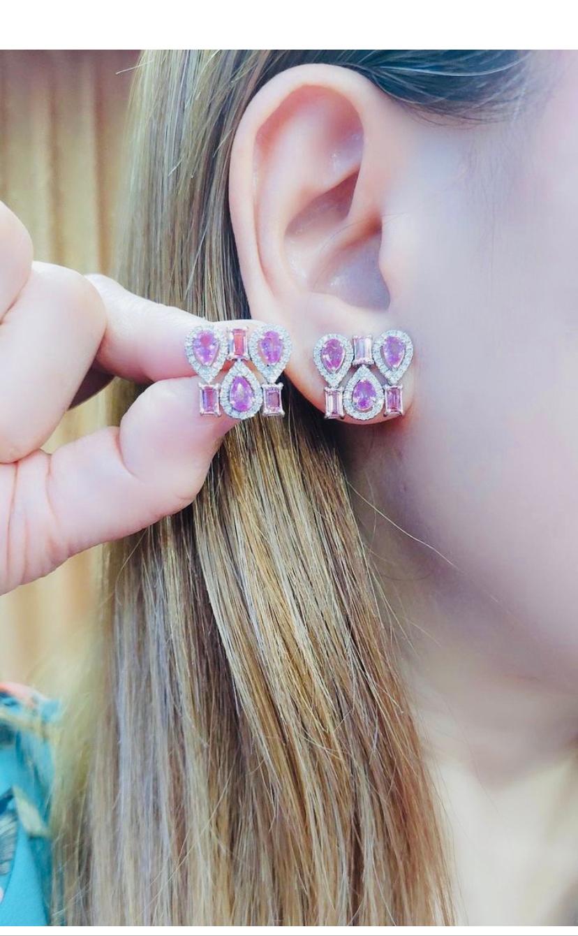 Zaffiri rosa di Ceylon certificati AIG 5,55 carati Diamanti 1,05 Oro 18k  Orecchini in vendita 3