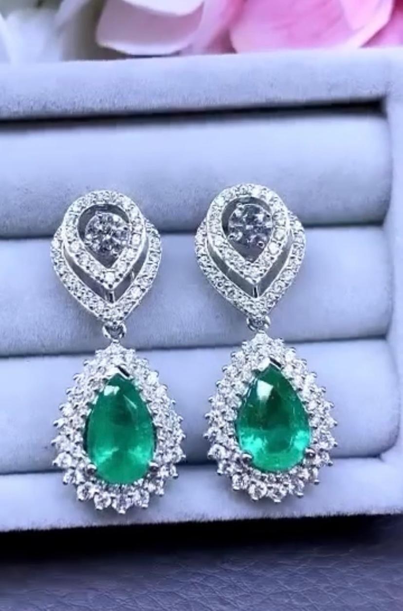Pear Cut AIG Certified 5.56 Carats Zambian Emeralds 2.59 Ct Diamonds 18K Gold Earrings  For Sale