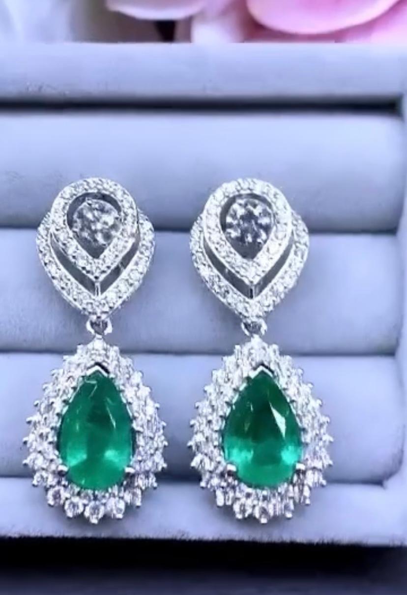 Women's AIG Certified 5.56 Carats Zambian Emeralds 2.59 Ct Diamonds 18K Gold Earrings  For Sale