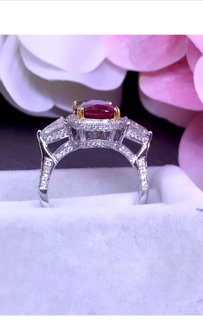 AIG Certified 5.56 Ct Natural Ruby Diamonds 2.26 Ct 18K Gold Ring  For Sale 1
