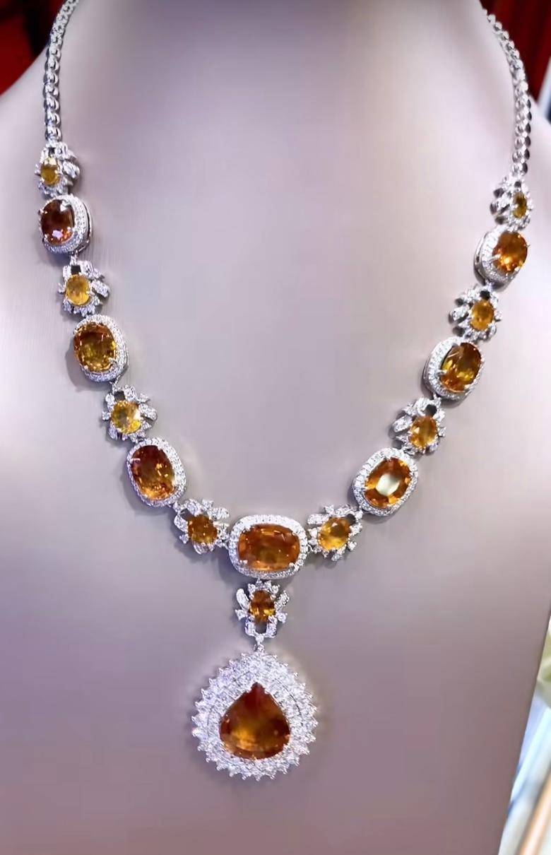 AIG Certified 57.93 Ct Orange Sapphires  6.13 Ct Diamonds 18K Gold Necklace  In New Condition For Sale In Massafra, IT