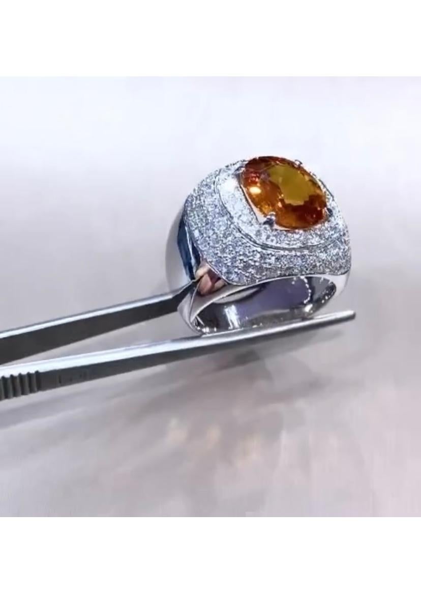 Contemporary AIG Certified 5.80 Carat Orange Sapphire  1.90 Ct Diamonds 18K Gold Ring For Sale