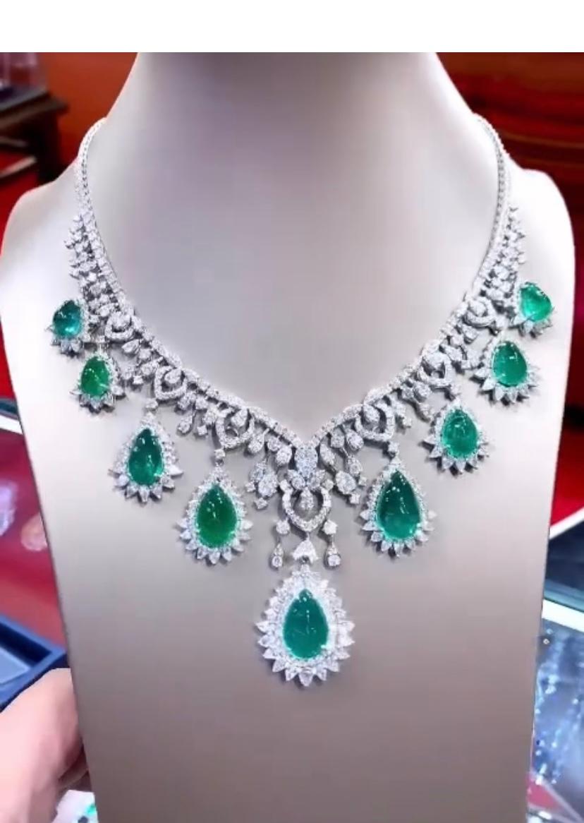 AIG Certified 59.00 Carats Zambian Emeralds  22.00 Ct Diamonds 18K Gold Necklace For Sale 1