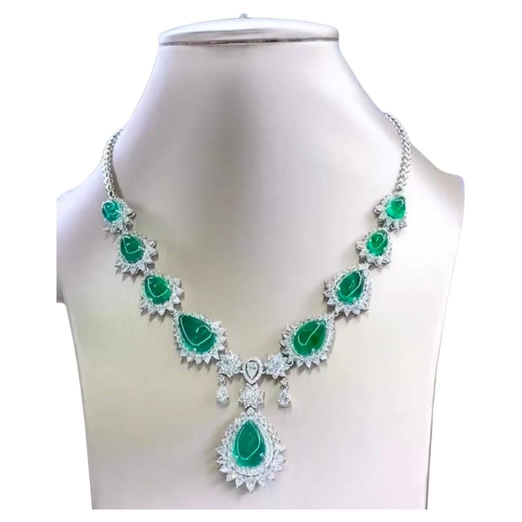 AIG Certified 59.00 Ct Zambian Emeralds 12.00 Ct Diamonds 18K Gold Necklace