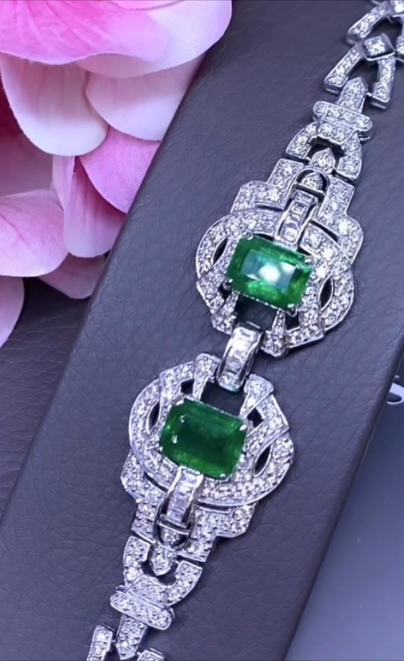 Women's AIG Certified 6.00 Carat Zambian Emeralds 5.90 Ct Diamonds 18K Gold Bracelet For Sale