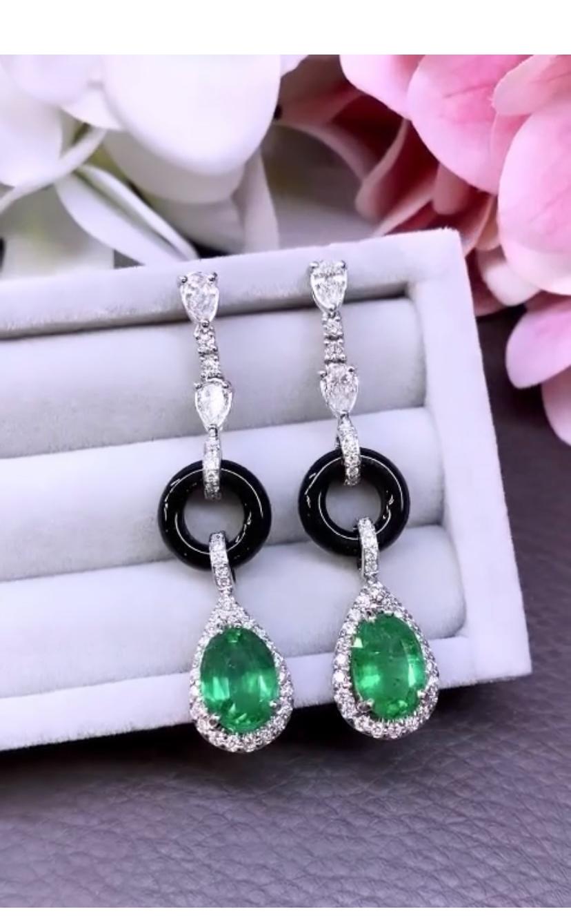 AIG Certified 6.00 Ct Natural Zambian Emeralds 1.95 Diamond 18K Gold Earrings  For Sale 1