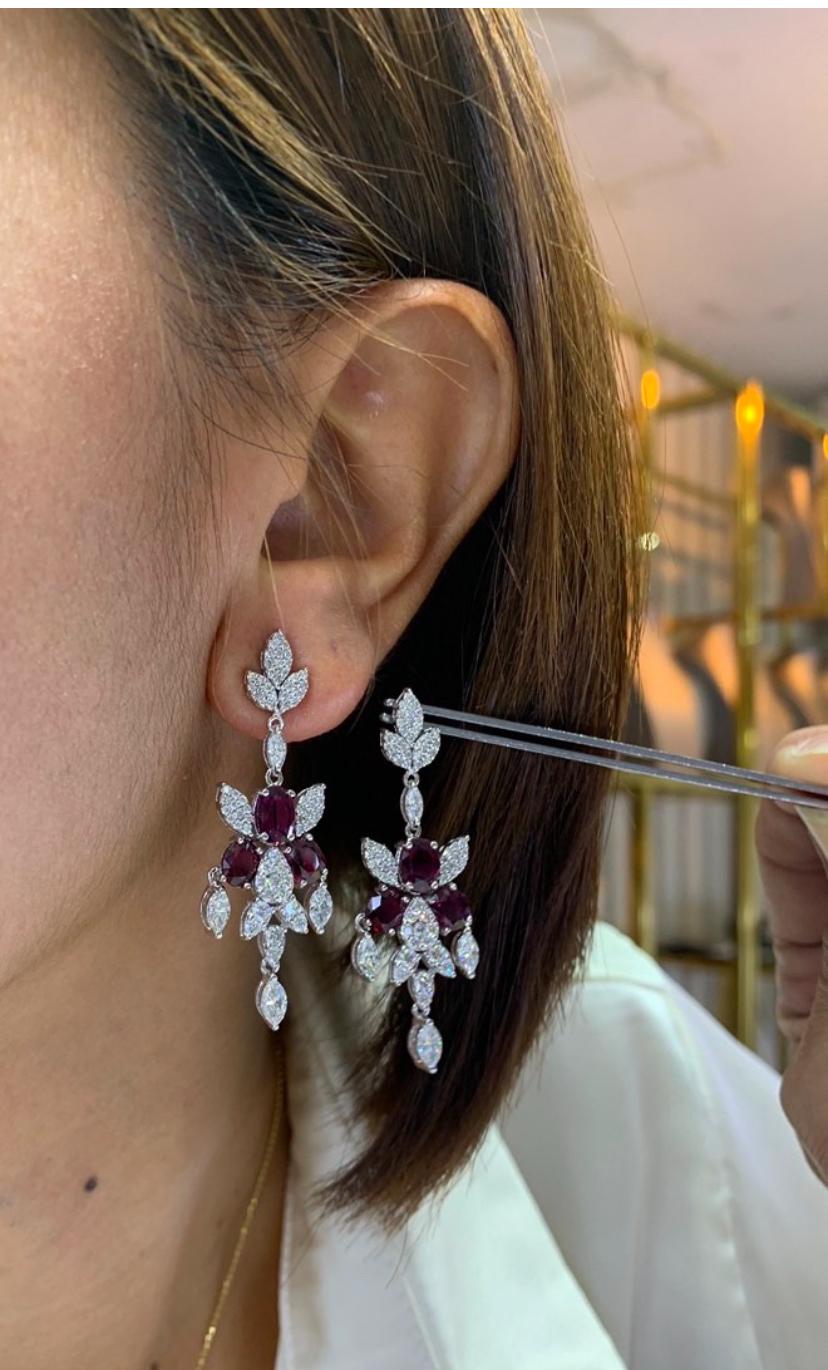 Oval Cut AIG Certified 6.00 Ct Siamese Rubies 2.40 Ct Diamonds 18k Gold Earrings For Sale