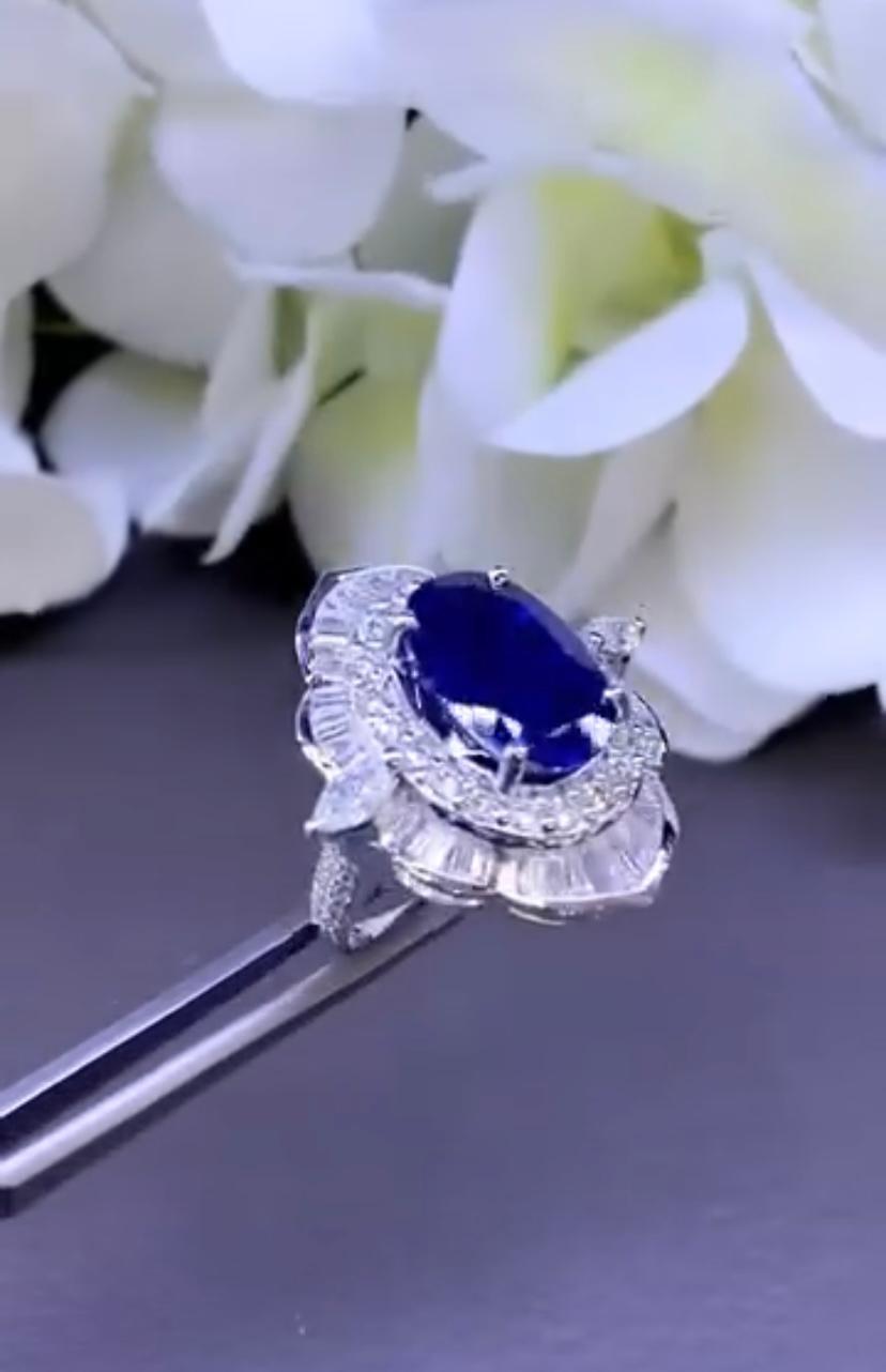 Women's AIG Certified 6.30 Ct Royal Blue Ceylon Sapphire 1.90 Ct Diamonds 18K Gold Ring
