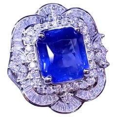 AIG Certified 6.40 Ct Cornflower Ceylon Sapphire 1.50 Ct Diamonds 18K Gold Ring