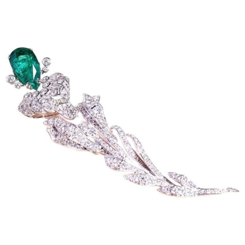 AIG Certified 6.50 Carats Zambian Emerald 3.60 Ct Diamonds 18K Gold Brooch