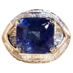 Anillo de oro de 18 quilates con zafiro de Ceilán certificado AIG de 6,50 quilates y diamantes de 1,90 quilates