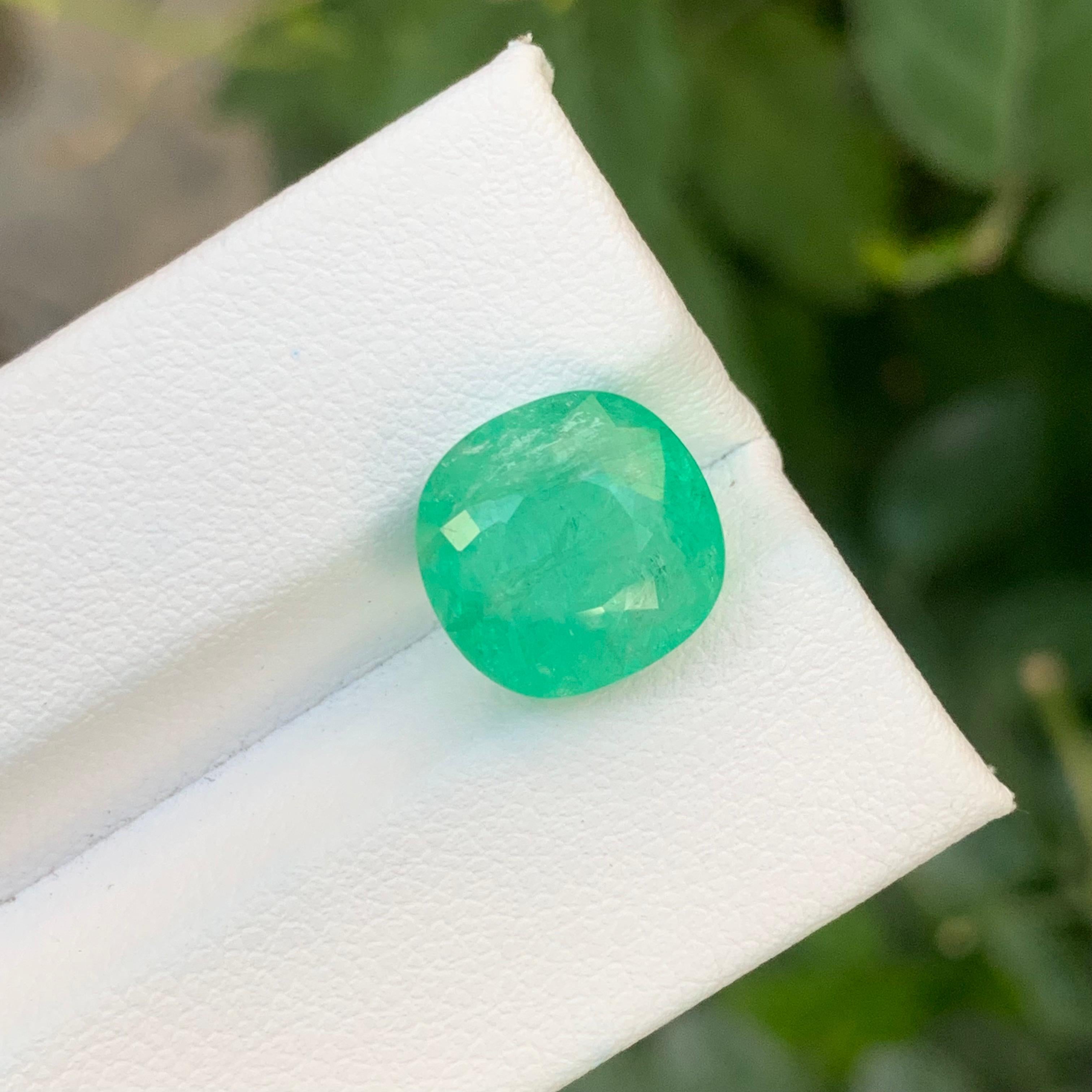 Gemma di tormalina Paraiba blu verde sciolta naturale certificata AIG da 6,64 carati in vendita 1