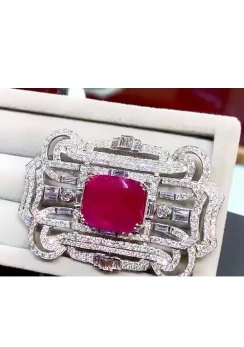 Women's AIG Certified 6.90 Ct Burma Ruby 4.62 Ct Diamonds 18K Gold Brooch-Pendant  For Sale